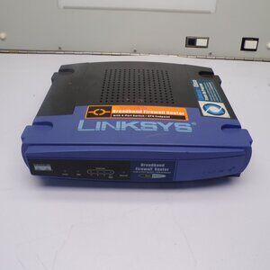 Linksys EtherFast BEFSX41 4-Port 10/100 Wired Router (BEFSX41)